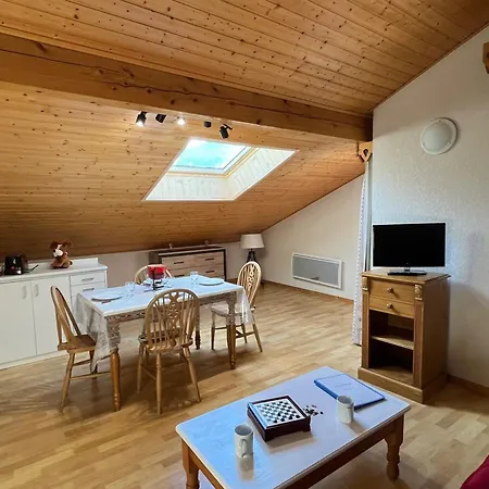 Apartment Cosy Avec Piscine, Balcon Et Parking - Fr-1-629-124